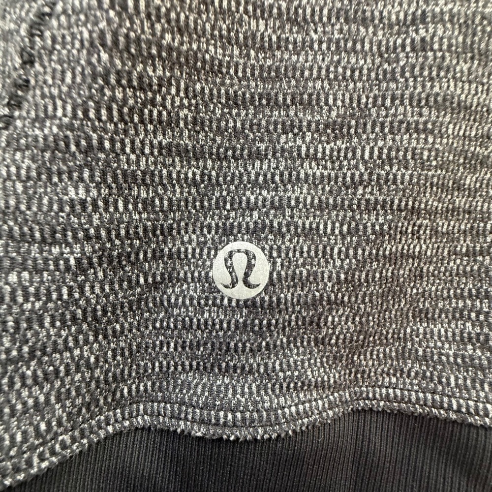 Lululemon‎ Space Dye Quarter Zip Pullover Black White Thumbholes Size 4 - Picture 7 of 7